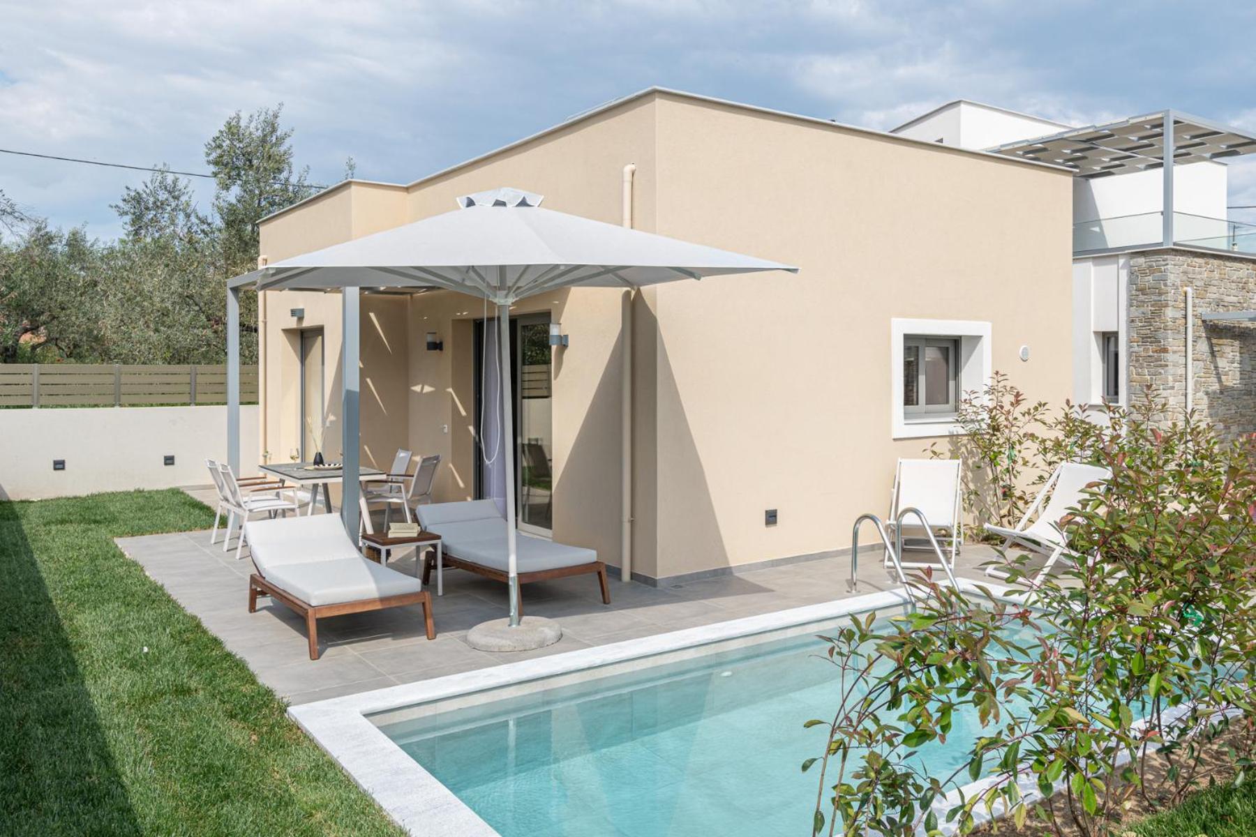 Yuka Villas Collection Nea Iraklitsa Exterior photo